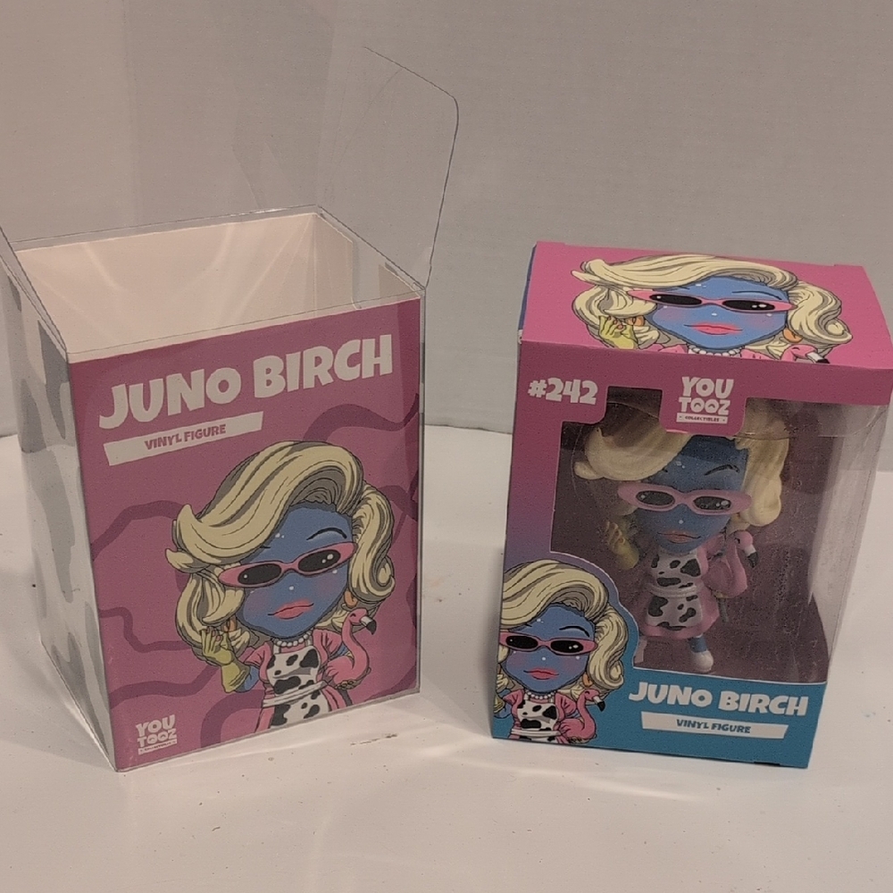 Juno Birch Vinyl Figure - Blue and Pink